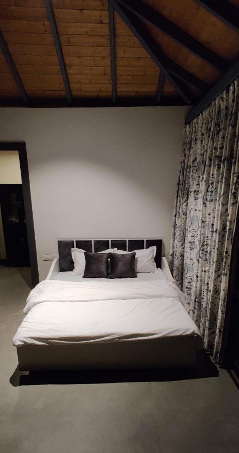 Shakuntala Farms - Rustic Farmstay With Modern Comforts Nashik Esterno foto